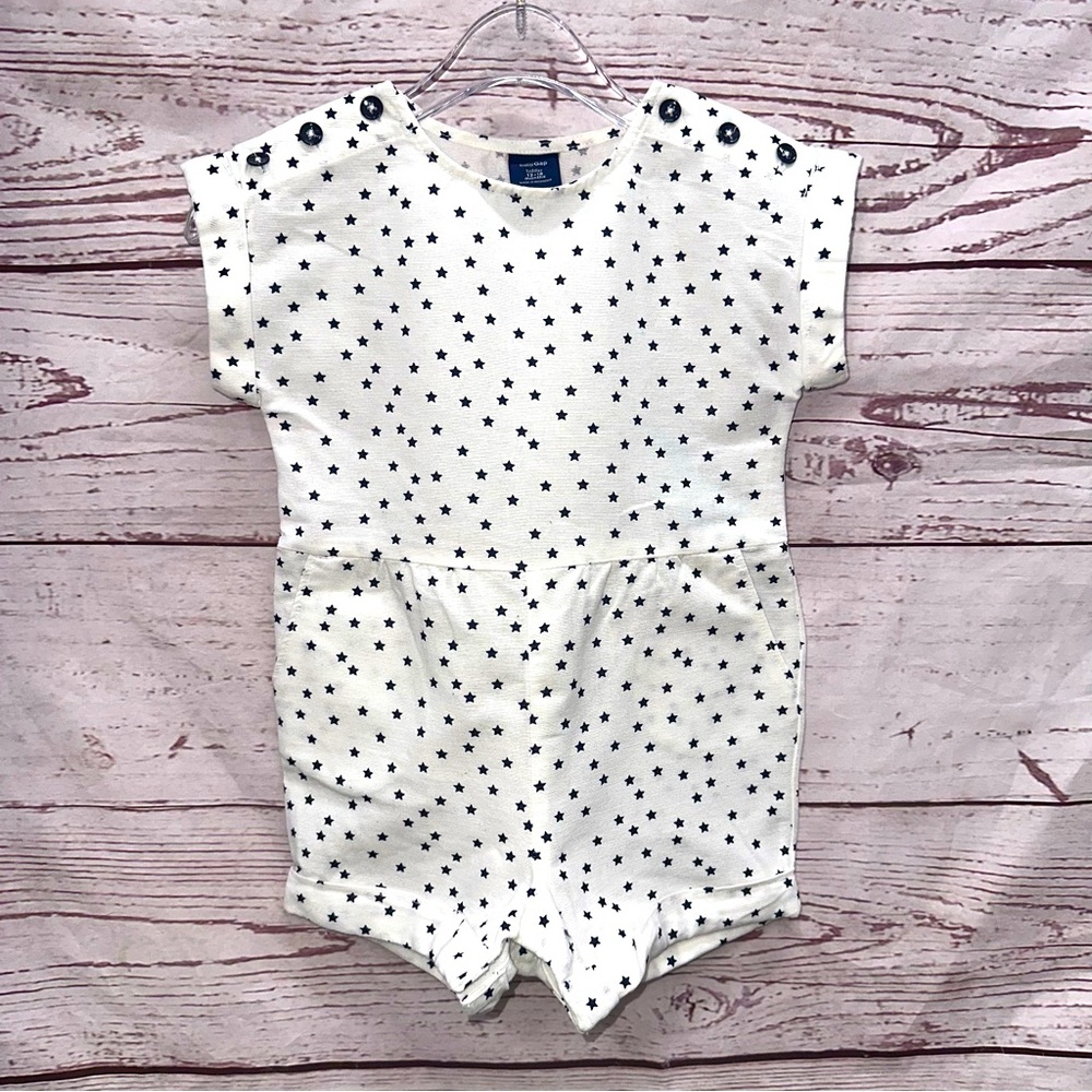 Baby Gap White & Navy Star Print One Piece Romper Shorts Size 12-18 Months